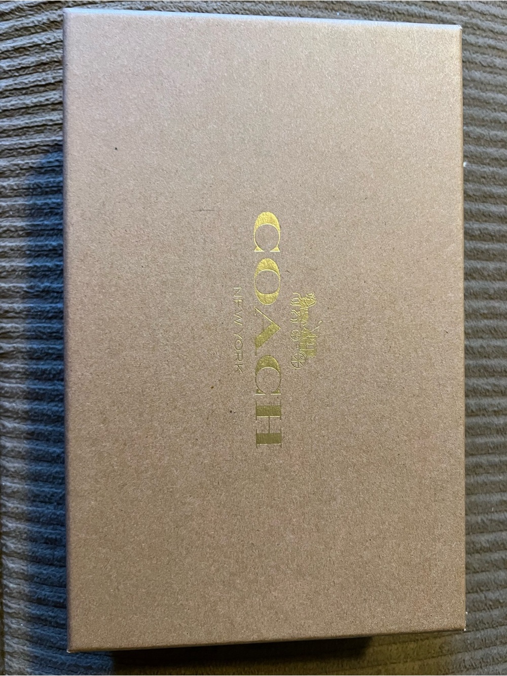 Coach CN990 Signature Canvas Mini Wallet on Chain with Charms Gift Box nwt - Picture 3 of 6